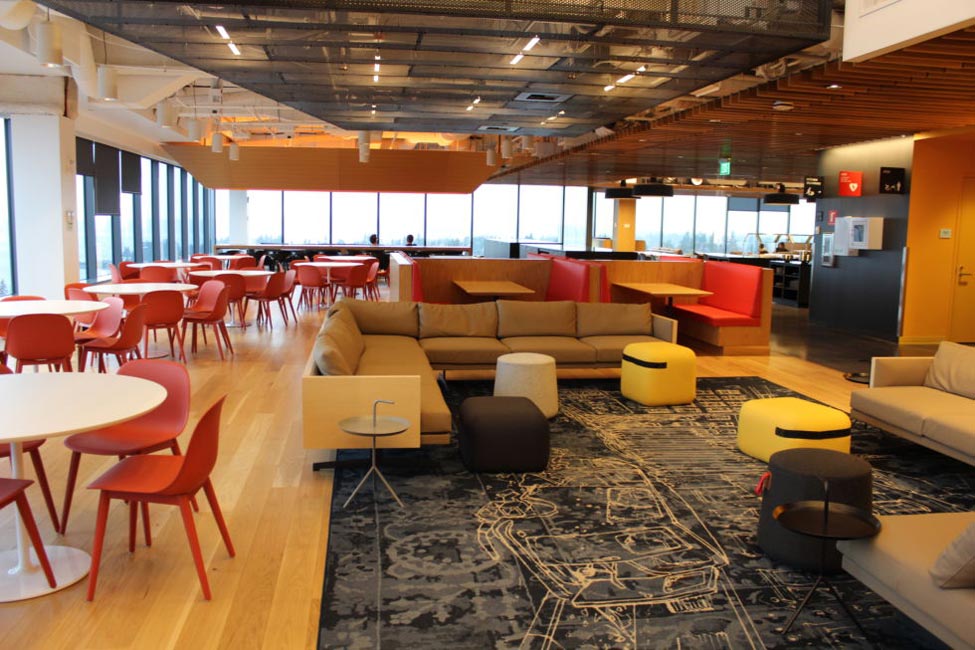 Modern workspaces at Valve Modern workspaces at Valve