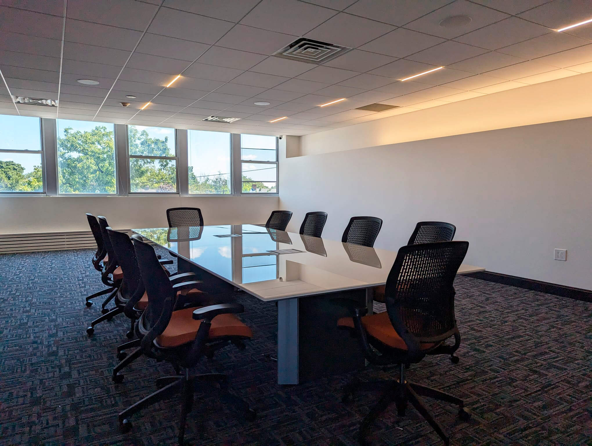 NY office furniture eworl1emrs 082823 02 NY office furniture eworl1emrs 082823 02