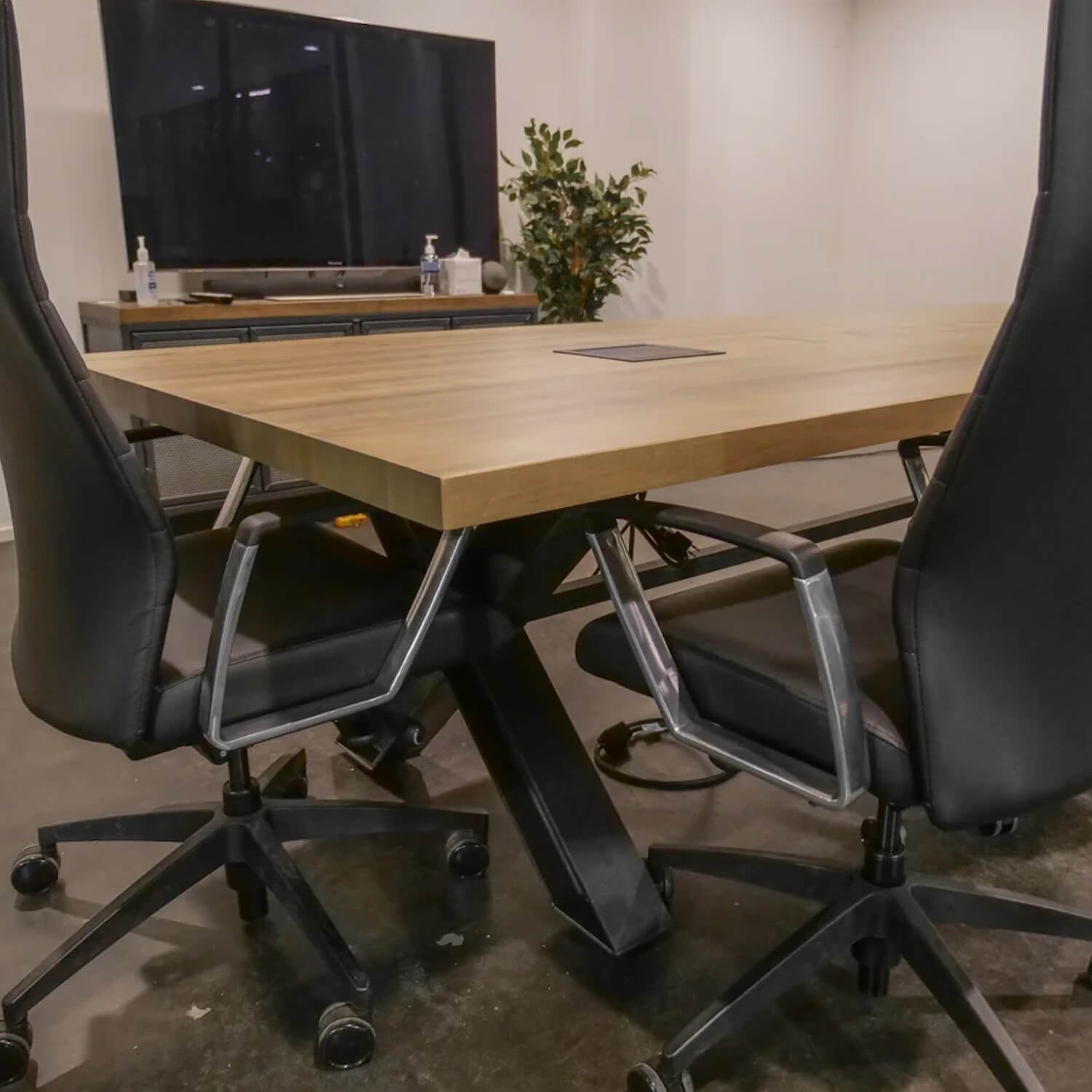 Conference room tables conference room id6 industrial conference table space view 4 Conference room tables conference room id6 industrial conference table space view 4