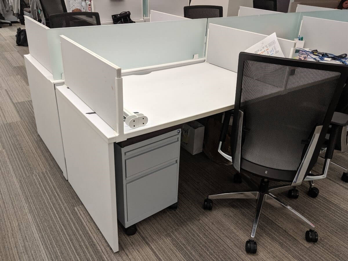 Used global benching stations 070519 jos1 31 Used global benching stations 070519 jos1 31