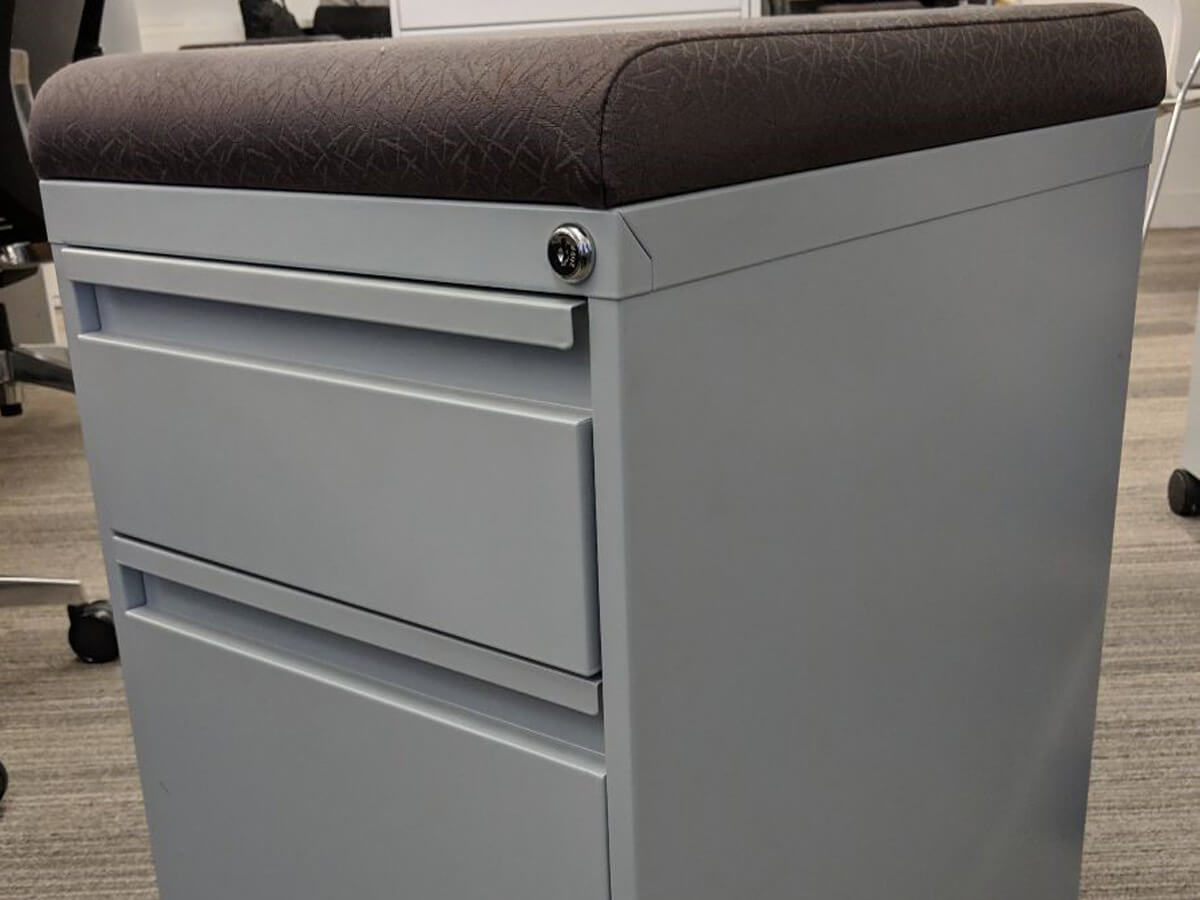 Used global benching stations 070519 jos1 41 Used global benching stations 070519 jos1 41