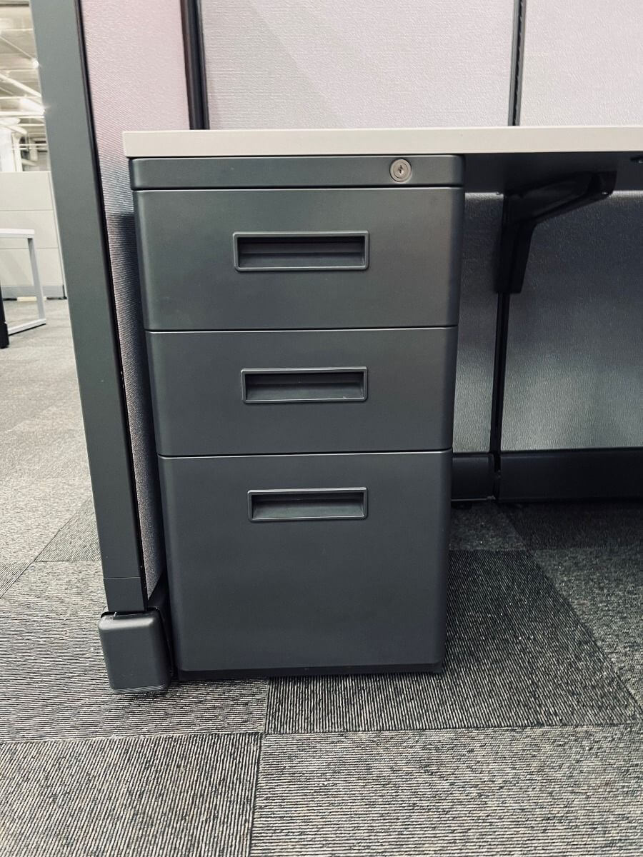 Used herman miller ao2 100124 OFC8 5 Used herman miller ao2 100124 OFC8 5
