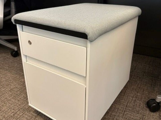 Used steelcase answer 032725 CNK1 4 Used steelcase answer 032725 CNK1 4